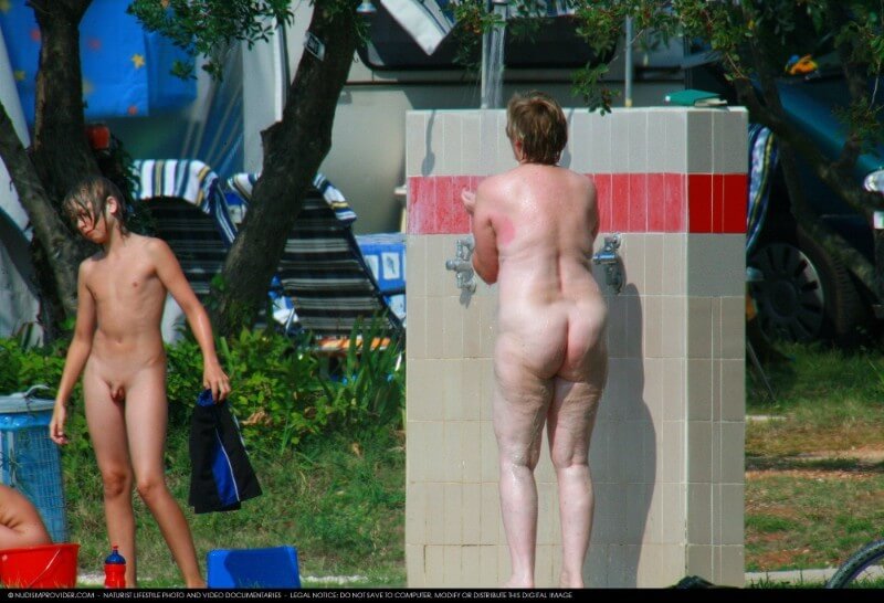 [NWoDL] Covered in Towel Nudists-Boardwalk Biking