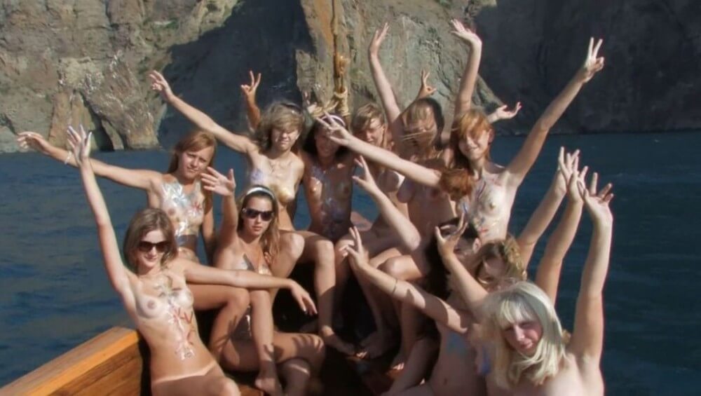 [NWoDL] Nudist Girls Boat Cruise Full HD